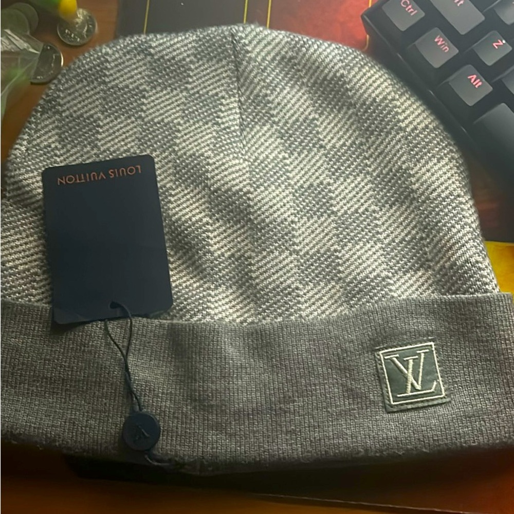 Hats Louis Vuitton